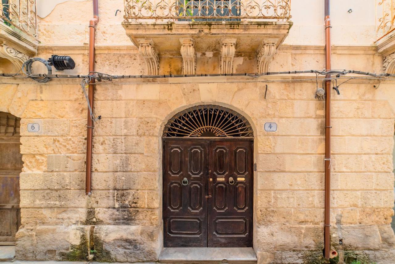 Ortigia And Temple Of Apollo Apartamento *